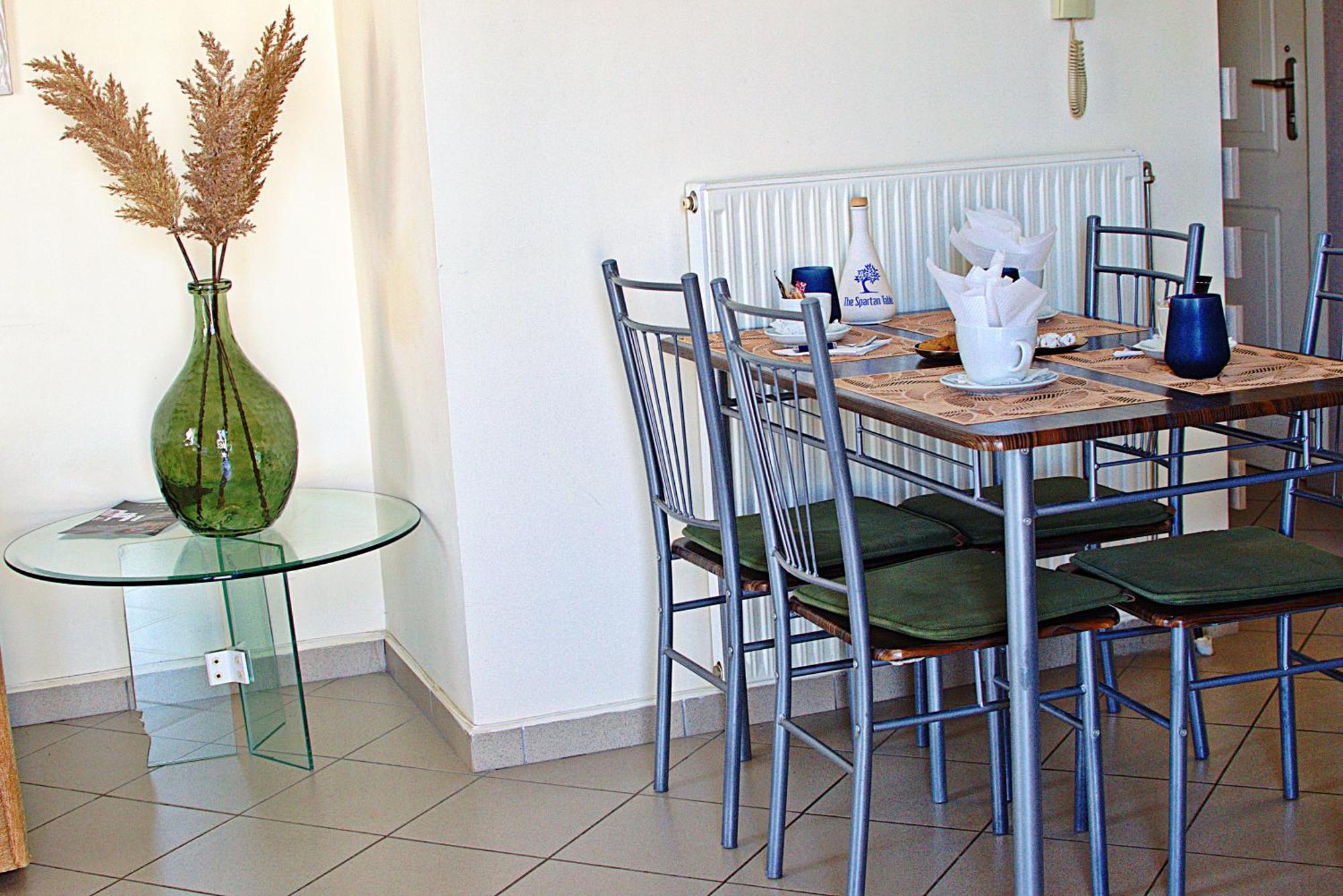 Helen - The Spartan Home Eksteriør billede